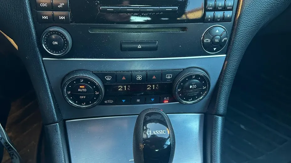 MERCEDES-BENZ C Klasa C 320 Elegance