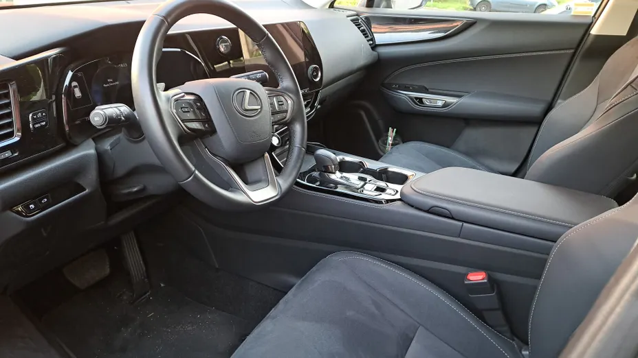 LEXUS NX NX 350h Elegance 2WD