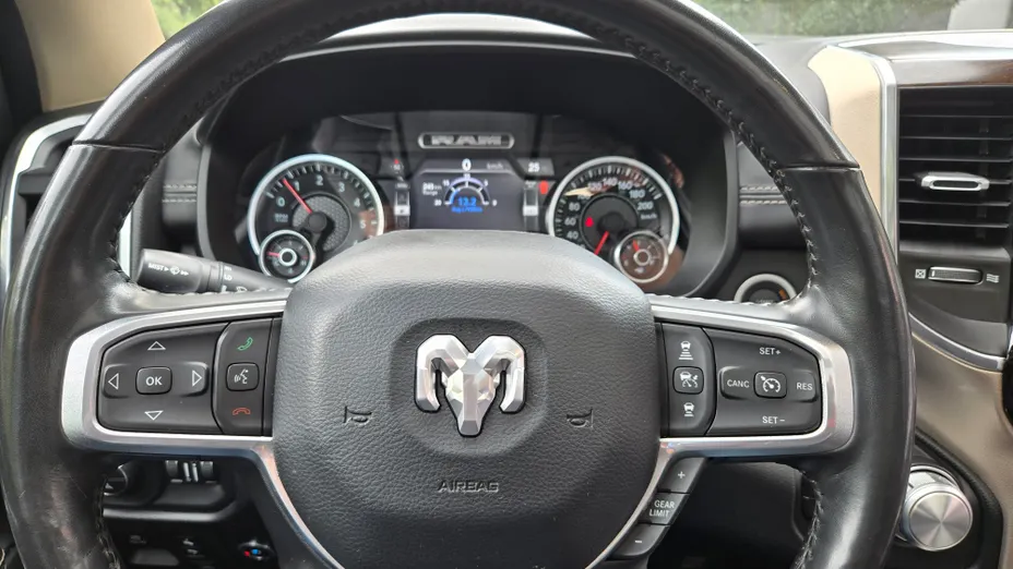 DODGE RAM RAM 1500 5.7 4WD HEMI