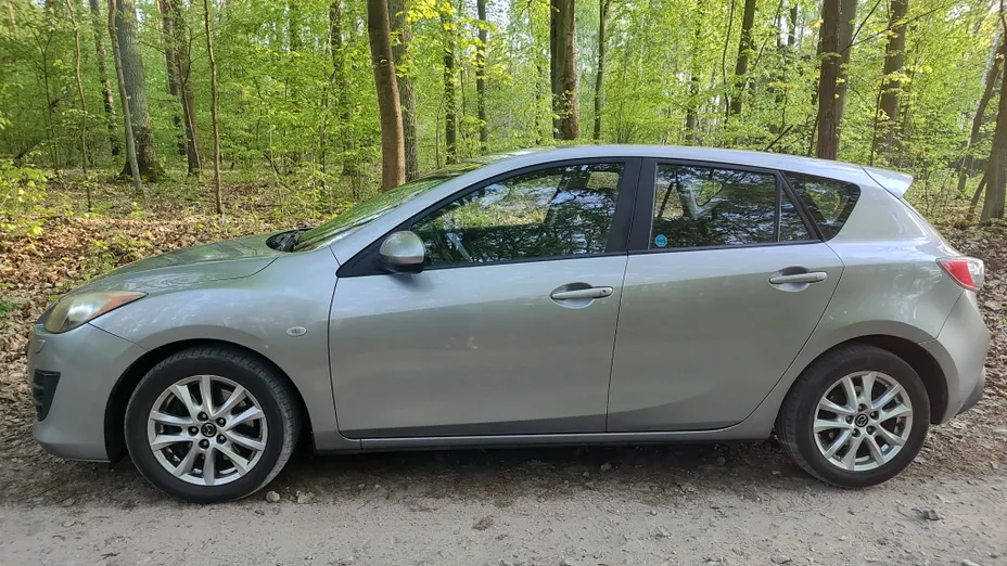 MAZDA 3 3 2.0 Exclusive +