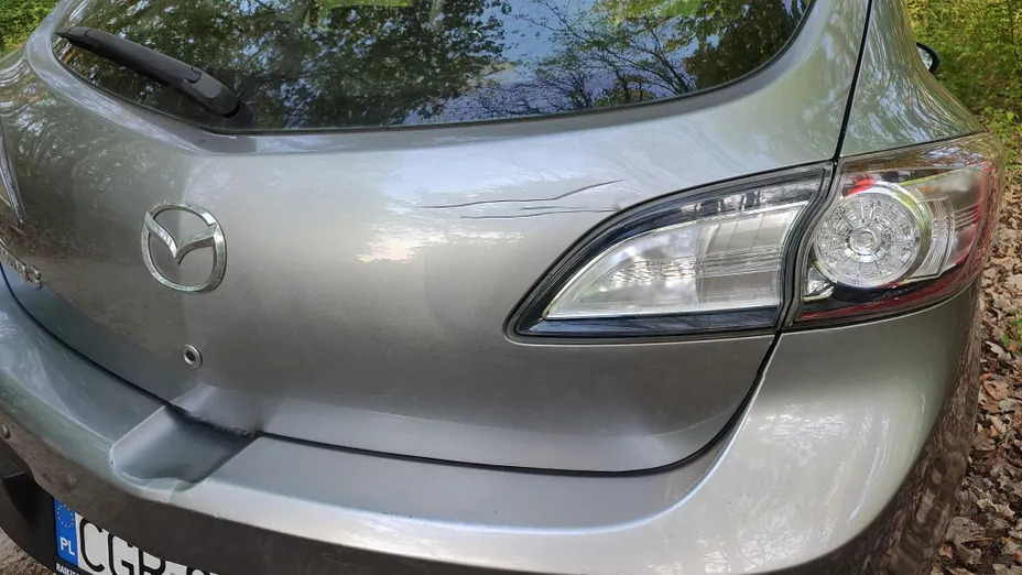 MAZDA 3 3 2.0 Exclusive +