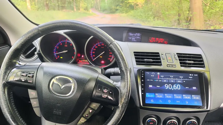 MAZDA 3 3 2.0 Exclusive +