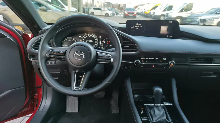 MAZDA 3 3 2.0 mHEV Homura