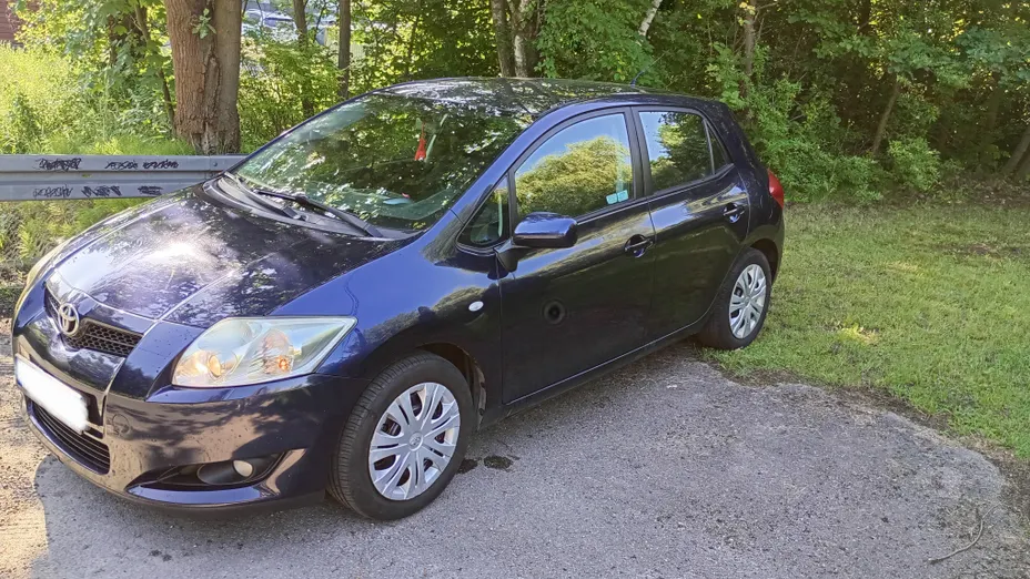 TOYOTA Auris Auris 1.4 VVT-i Luna