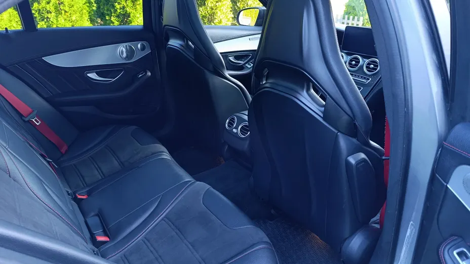 MERCEDES-BENZ C Klasa C 450 AMG 4-Matic 7G-TRONIC