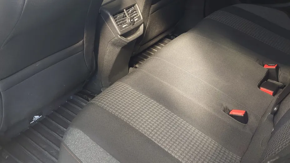 PEUGEOT 3008 3008 1.2 PureTech Active Pack S&S