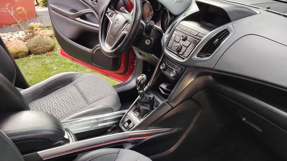 OPEL Zafira Zafira 2.0 CDTI Cosmo aut