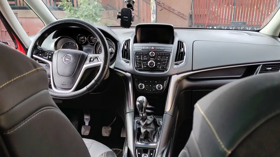 OPEL Zafira Zafira 2.0 CDTI Cosmo aut