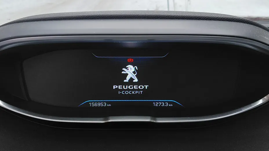 PEUGEOT 3008 3008 2.0 HDi Premium+