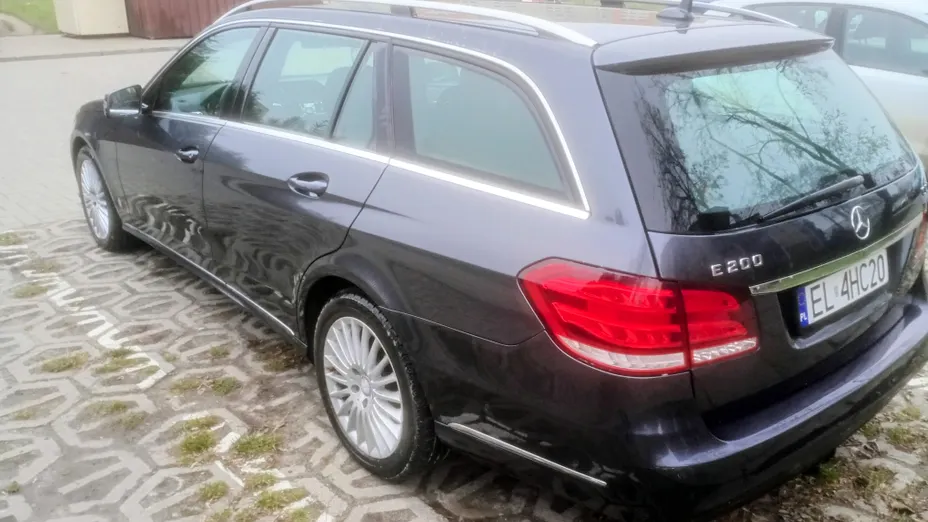 MERCEDES-BENZ E Klasa -