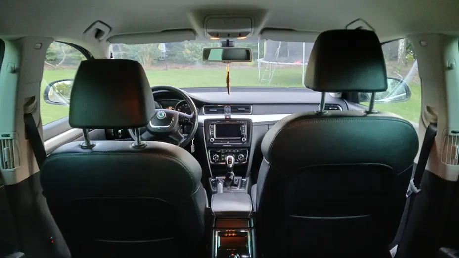 SKODA Superb Superb 1.8 TSI Family