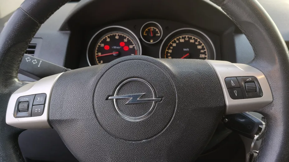 OPEL Astra Astra 1.4 16v Dynamic