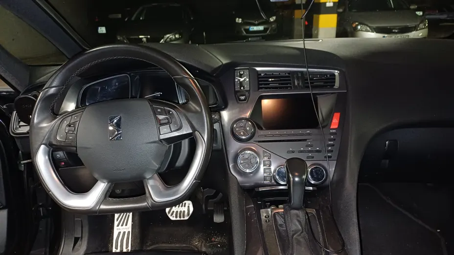 DS 5 -