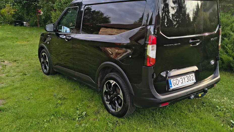 FORD Courier -