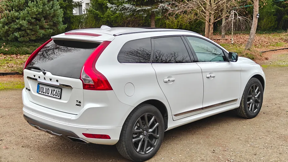 VOLVO XC60 XC60 T6 AWD Inscription aut