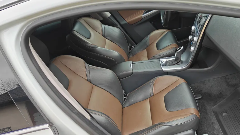 VOLVO XC60 XC60 T6 AWD Inscription aut