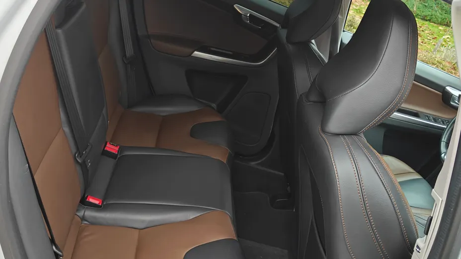 VOLVO XC60 XC60 T6 AWD Inscription aut