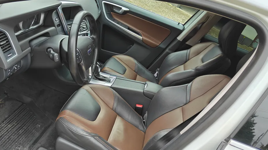 VOLVO XC60 XC60 T6 AWD Inscription aut