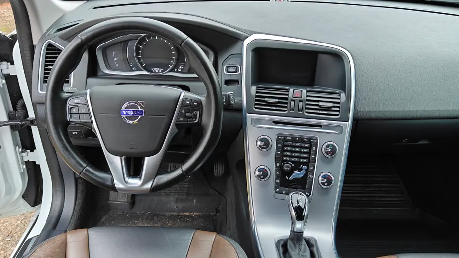 VOLVO XC60 XC60 T6 AWD Inscription aut