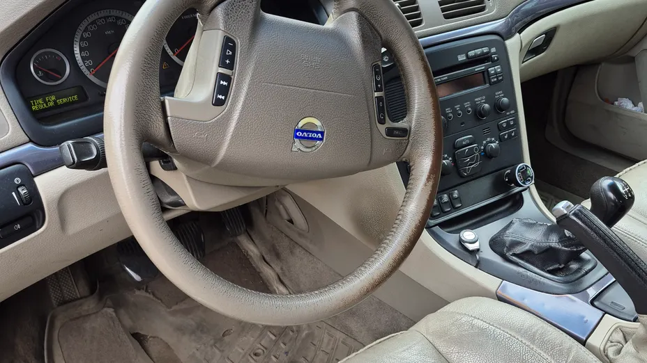 VOLVO S80 S80 2.4 Momentum