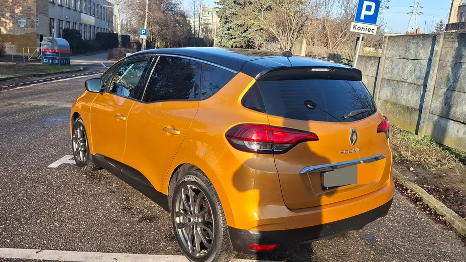 RENAULT Scenic -