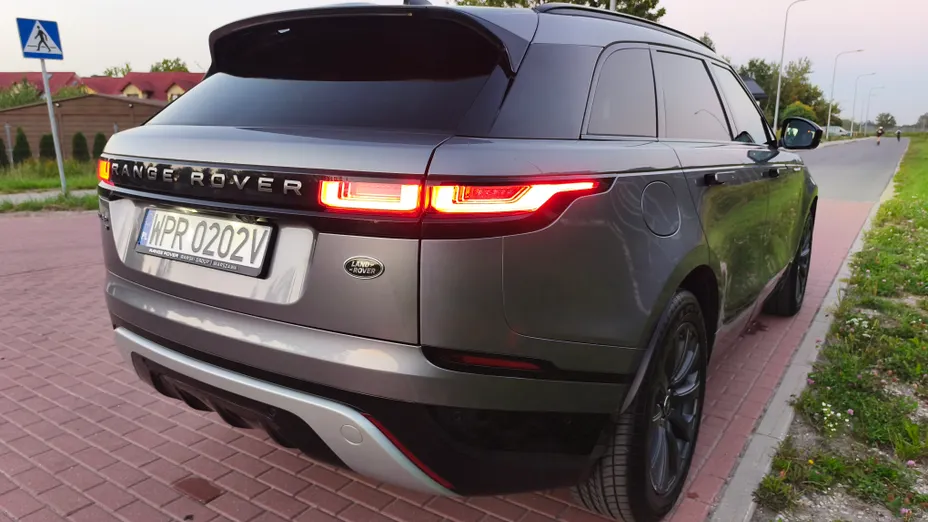 LAND ROVER Range Rover Velar Velar 2.0 D200 mHEV R-Dynamic SE