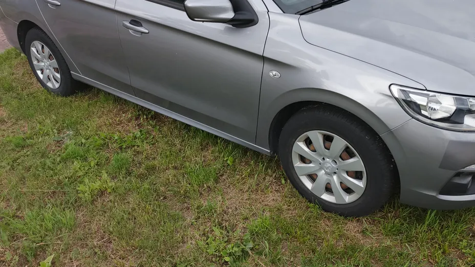 PEUGEOT 301 -
