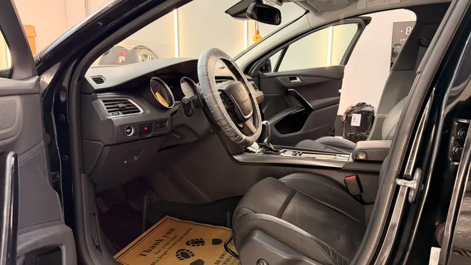 PEUGEOT 508 -