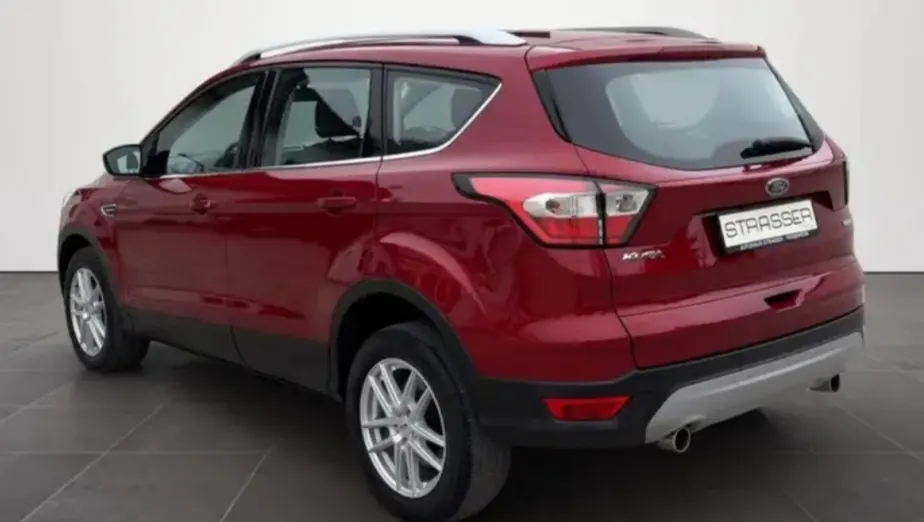 FORD Kuga -
