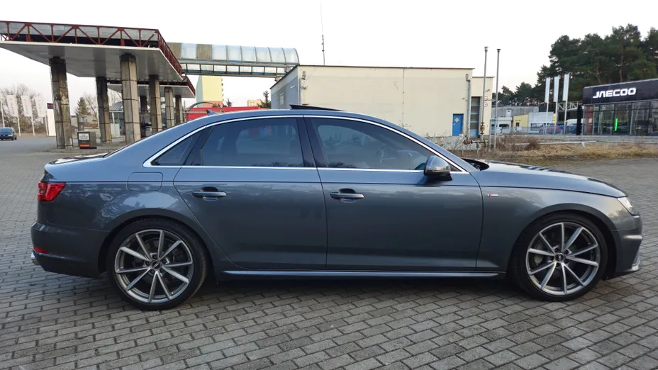 AUDI A4 A4 2.0 TFSI Quattro Sport S tronic