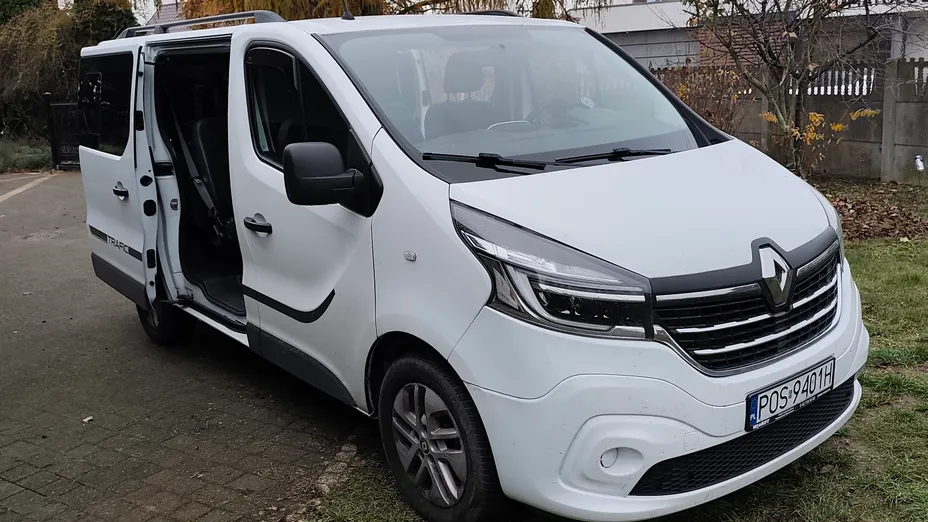 RENAULT Trafic Trafic 2.0 dCi L1H1 Extra EDC