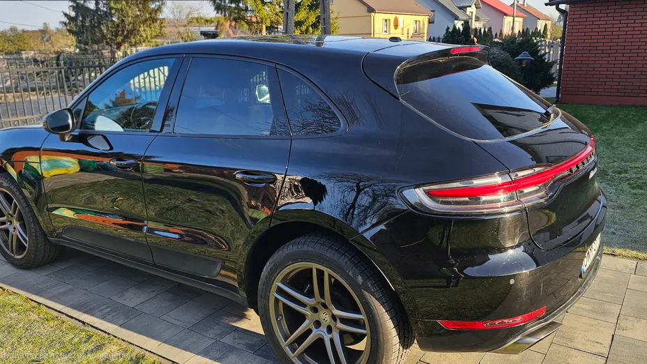 PORSCHE Macan Macan