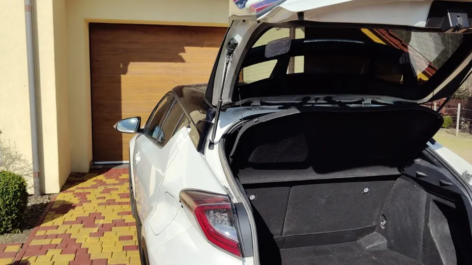 TOYOTA C-HR C-HR 1.8 Hybrid Selection