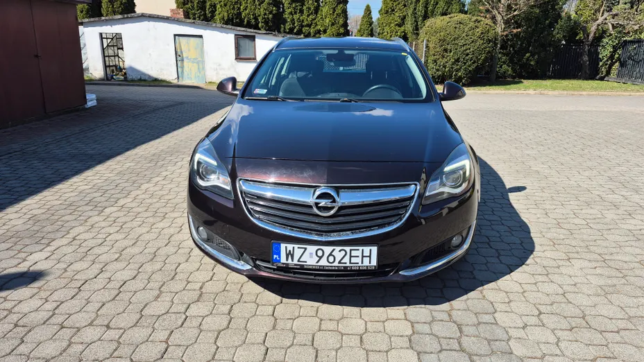 OPEL Insignia -