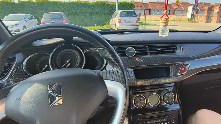 CITROEN DS3 DS3 1.6 THP SportChic