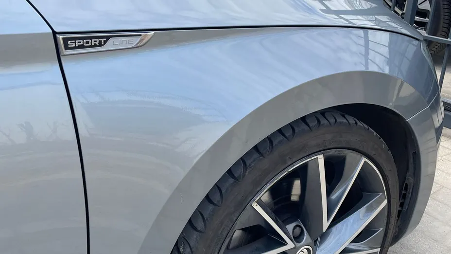 SKODA Superb Superb 2.0 TSI Sportline DSG