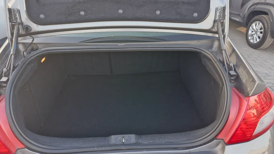 PEUGEOT 407 407 1.8 Presence