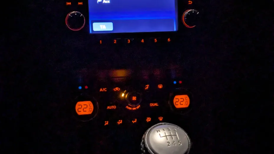 NISSAN Qashqai Qashqai 2.0 I-Way