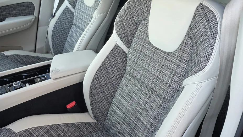 VOLVO XC60 XC60 T5 Momentum Pro aut