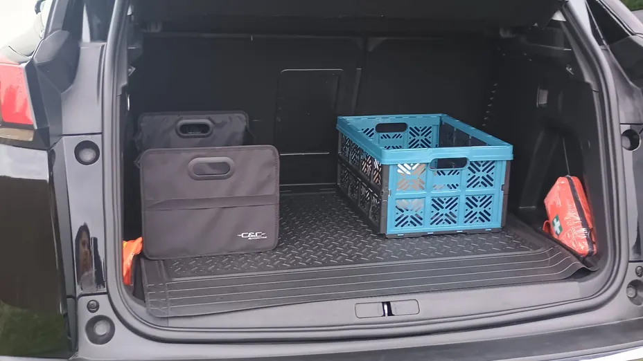 PEUGEOT 3008 3008 1.6 BlueHDi Allure S&S EAT6