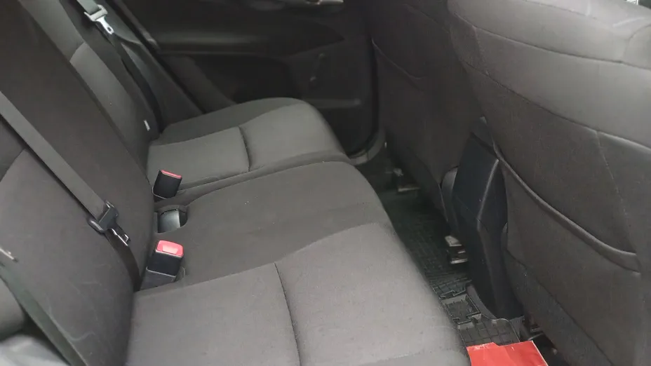 TOYOTA Auris Auris 1.33 VVT-i Classic