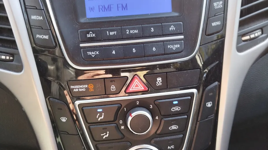 HYUNDAI i30 i30 1.4 BlueDrive Base