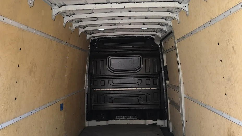 VOLKSWAGEN Crafter Crafter 35 TDI aut