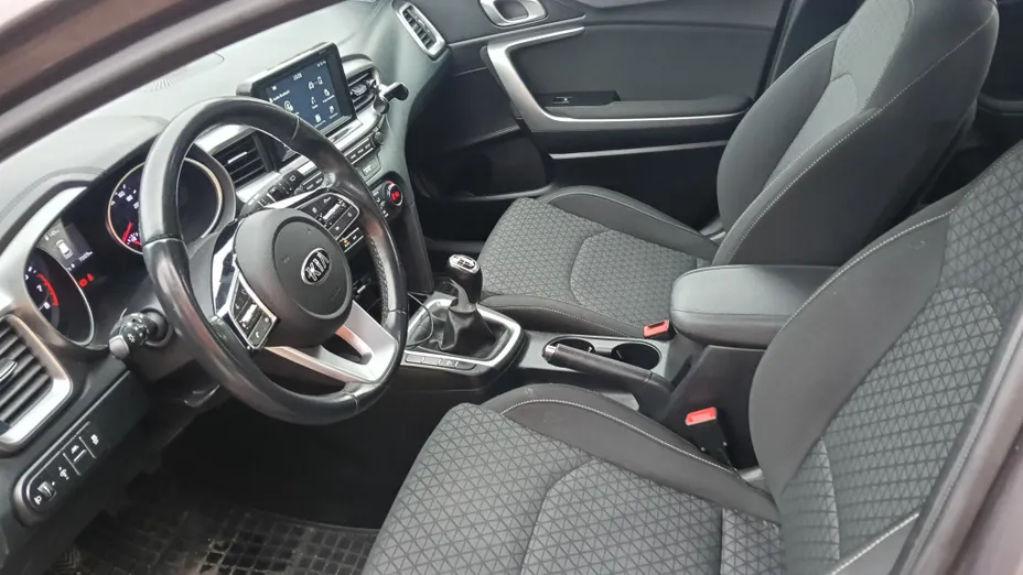 KIA Cee'd Cee'd 1.4 CRDi M