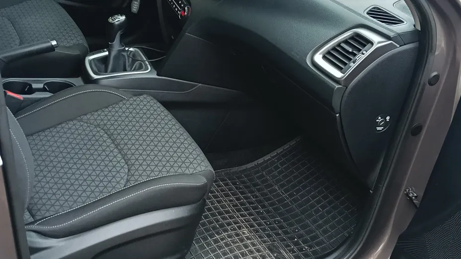 KIA Cee'd Cee'd 1.4 CRDi M