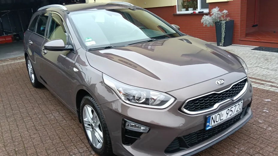 KIA Cee'd Cee'd 1.4 CRDi M