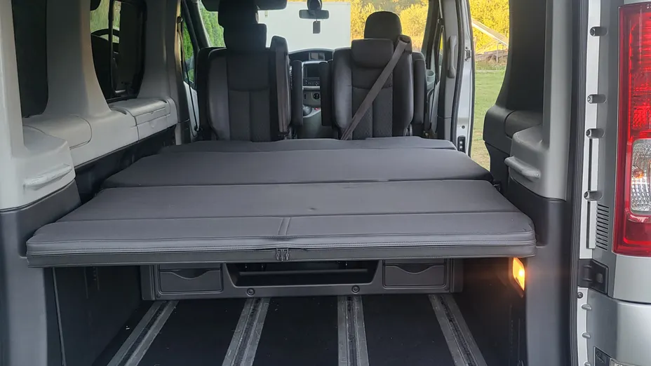 RENAULT Trafic -