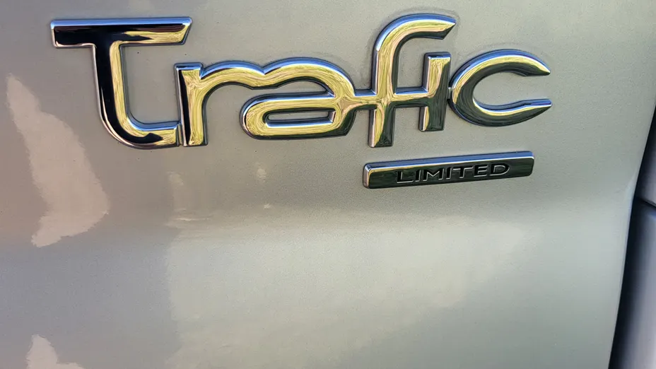 RENAULT Trafic -