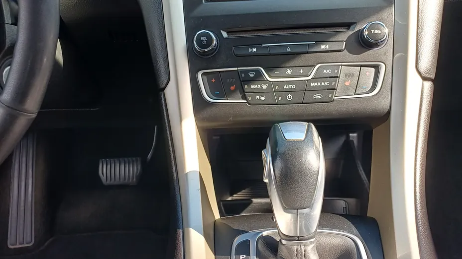 FORD Mondeo Mondeo 1.5 EcoBoost Edition aut