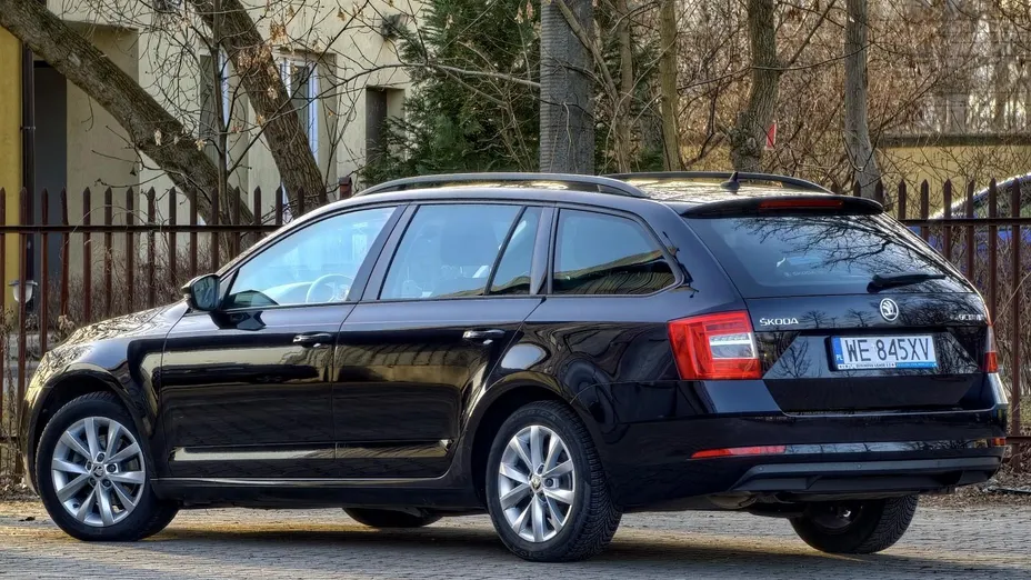 SKODA Octavia Octavia 2.0 TDI Ambiente DSG